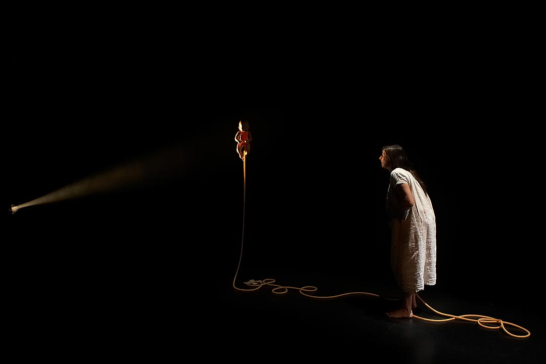 Fotografies, obra de teatre, Girona