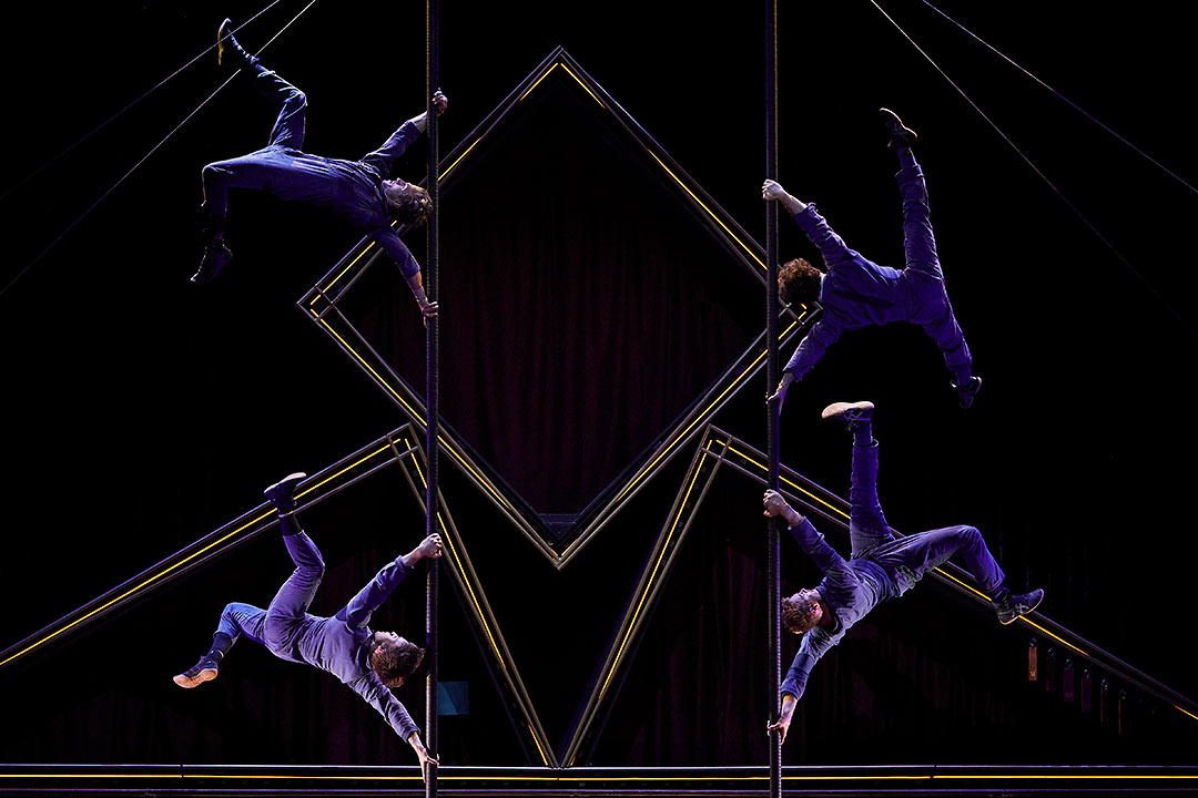 Circus show photographs, photographer Toti Ferrer, Girona