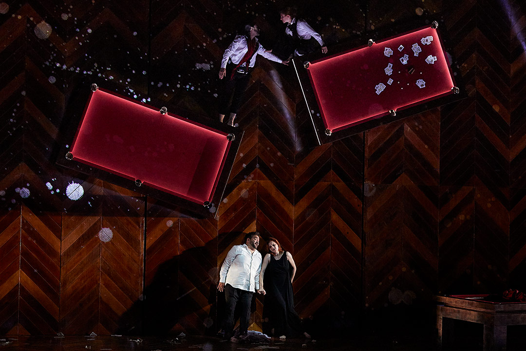 Photographic report, opera show photography, La Traviata, Toti Ferrer Fotògraf